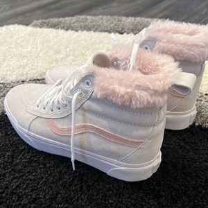 High top vans fur trim